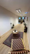 Dynamic Pop Up Boutique in Lyon - Image 2