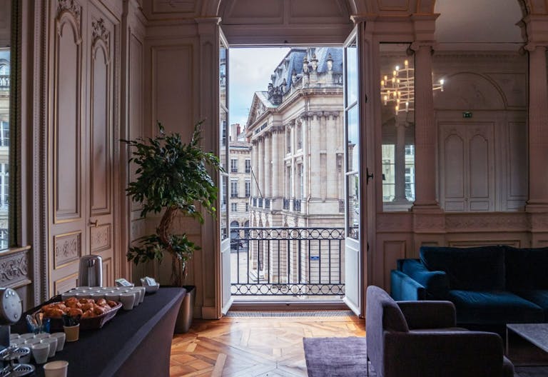 Hotel in the heart of Bordeaux - Image 3