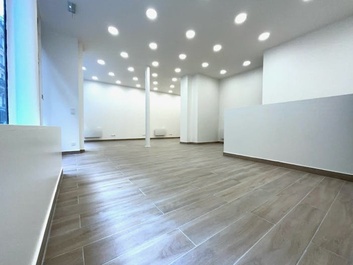 Pop Up Boutique - Image 2