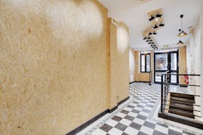 Boutique For Rent Paris Etienne Marcel - Ideal Pop-Up Store / Art Exhibition - Image 1