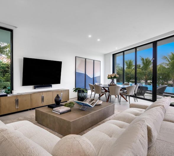 Living with the Nature at the most Luxury Style in Miami Beach - Image 1