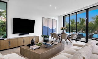 Living with the Nature at the most Luxury Style in Miami Beach - Image 1