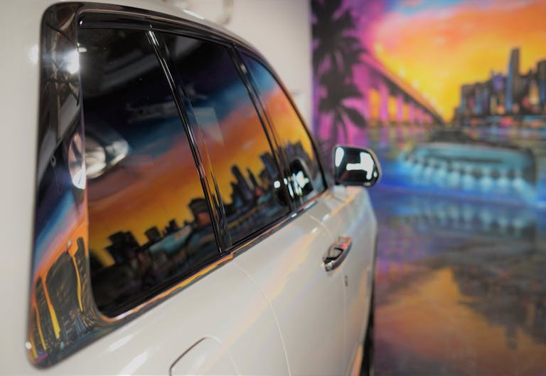 6,000 sqft Showroom in Miami - Image 3