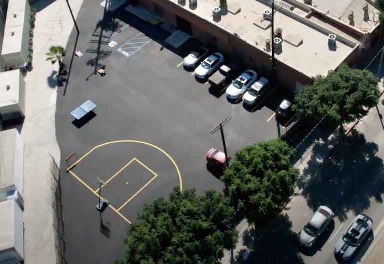 20,000 Private outdoor event space - Image 0