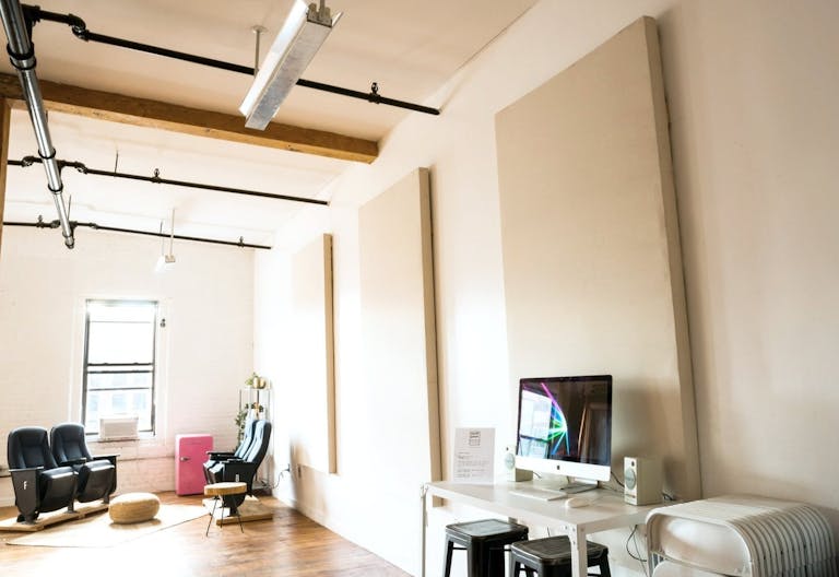 Bright Daylight Film/Photo Studio in Williamsburg - Image 4