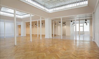 Premium Space In R�publique - Image 2