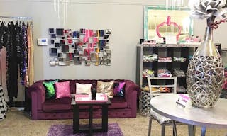 Showroom & Boutique in Dallas - Image 2