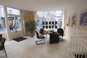 Beautiful space-Show room corner spot close from" le marché des enfants rouges" Haut Marais - Image 7