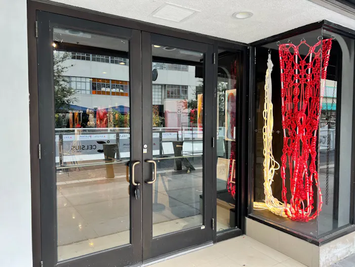 Contemporary Art Gallery - Downtown Miami - Image 3