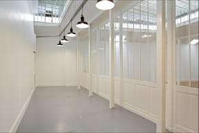 Premium Space In R�publique - Image 21