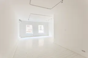 Exclusive Townhouse Rental in the Heart of London - Image 18