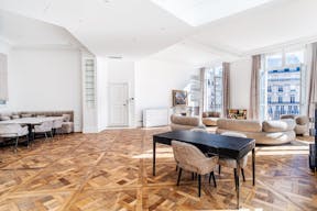 Showroom Place des Victoires Paris - Fashion week and private events - Image 7