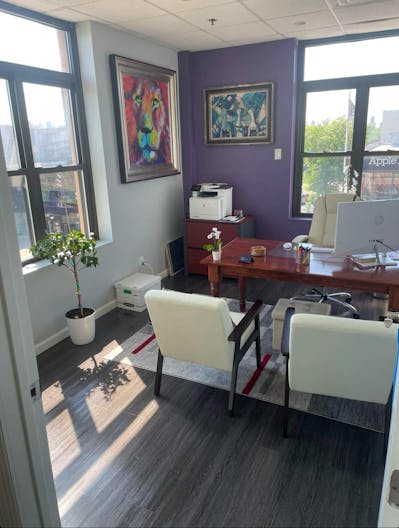 Astoria NYC Pop-Up & Content Studio | Private Office for Shoots & Brand Use - Image 0