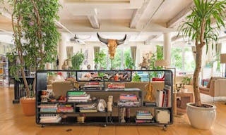 Amazing Showroom Space - Image 11