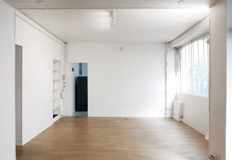 Elegant Space in Oberkampf - Image 3