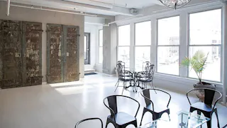 Luxurious Modern Loft and Gallery space - Image 1