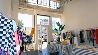 Ground Floor Store Front Multi- Use Retail/ Pop Up Space in Prime DTLA Location - Image 5