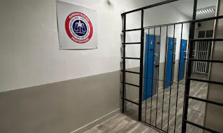 Décor/Lieu de tournage: Cellule de Prison - Image 9