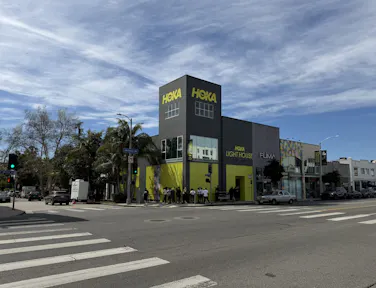 Pop-Up Space on Melrose Avenue - Image 0