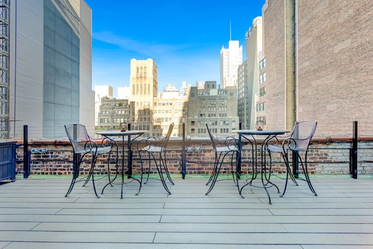 Rooftop with Multiple Indoor Breakout Areas - Image 2