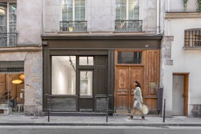 Boutique - Art Gallery Paris centre Marais - Image 2