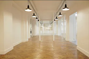 Premium Space In R�publique - Image 17