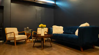 Full-Service Studio with Green Screen & LED Wall – Vehicle-Ready Space - Image 3