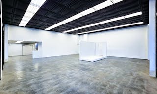 Spacious Art Gallery and Production Studio - Image 11