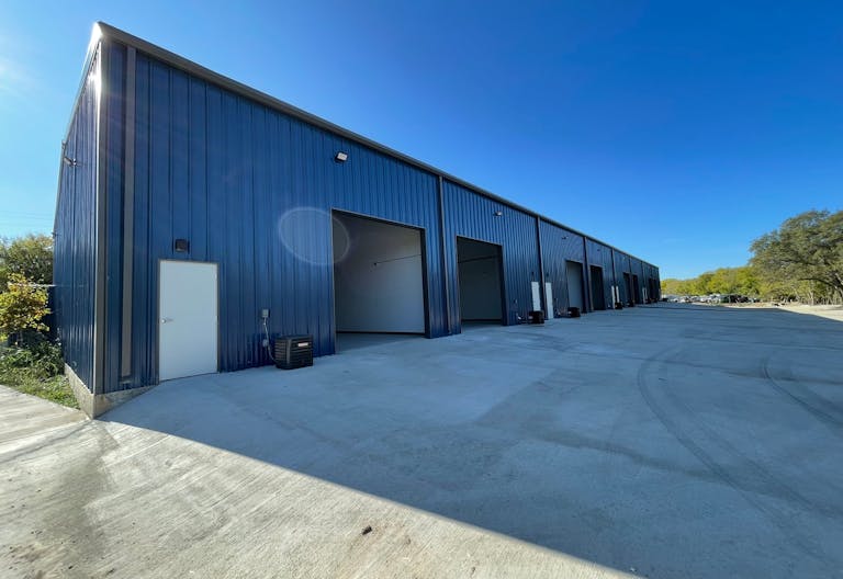 North park warehouse - Image 3