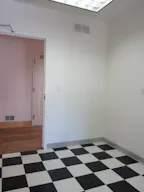 office space - Image 5