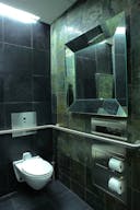 Creative Ground Floor Space in the heart of Hudson Square - Image 7