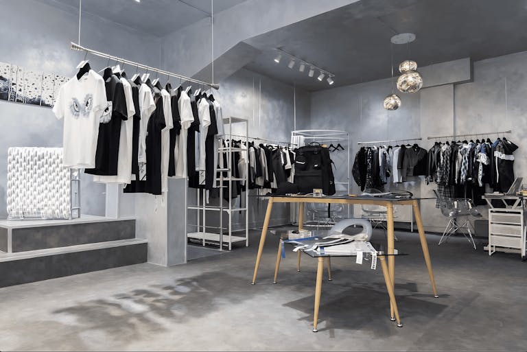 Pop-up Store/Showroom in Le Marais – Photoshoots Upon Request - Image 2