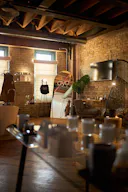 Beautiful, Calming, Industrial Studio-Store Perfect for Minimalist Lovers! - Image 5