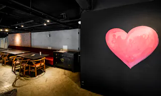Sophisticated 2nd Generation Restaurant Space in Heart of Downtown LA - Image 12