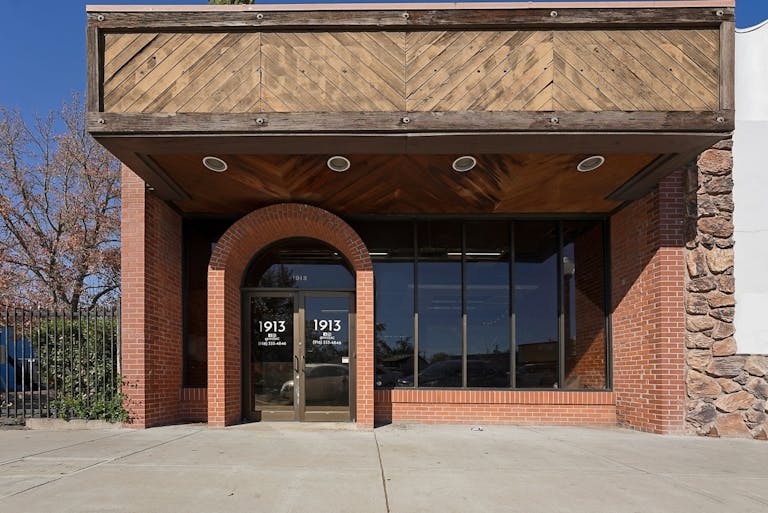 Industrial multi- use space in sacramento - Image 3