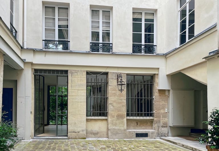 Espace Showroom dans le Marais. - Image 0