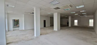 Prime 230 sqm Retail Space on Bismarckstraße, Berlin - Image 7