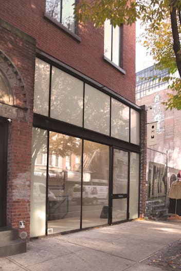 Light filled split level Storefront in the heart of Manhattan (with high ceilings and multiple rooms)  - Image 1
