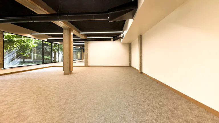 Showroom au coeur Marais - Image 1
