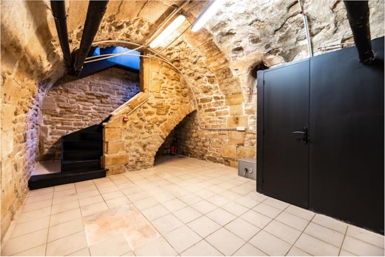 Boutique Ephémère - Pop up store 3 rue des blancs manteaux (Marais) - Image 4