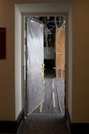 Elegant Retail Space at Historic Hotel Bristol - Image 8