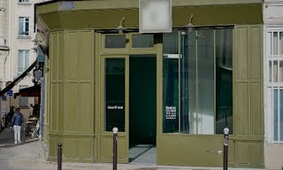 Boutique Canal Saint Martin - Image 1