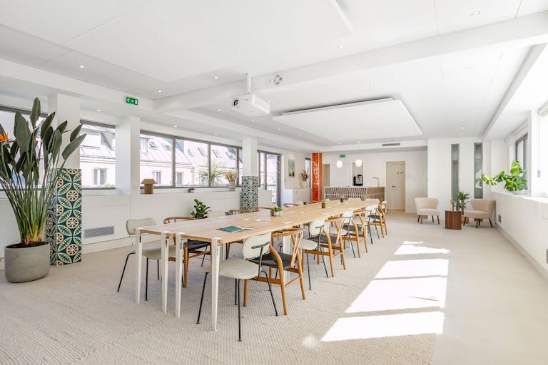 Meeting Space with Rooftop - Paris 16th - Ideal WorkShop / Meetings / Corporate Events / Showrooms - Image 2
