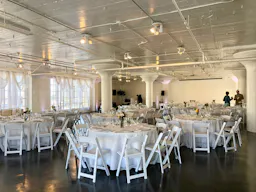 Showroom Space in Fashion District - Image 8