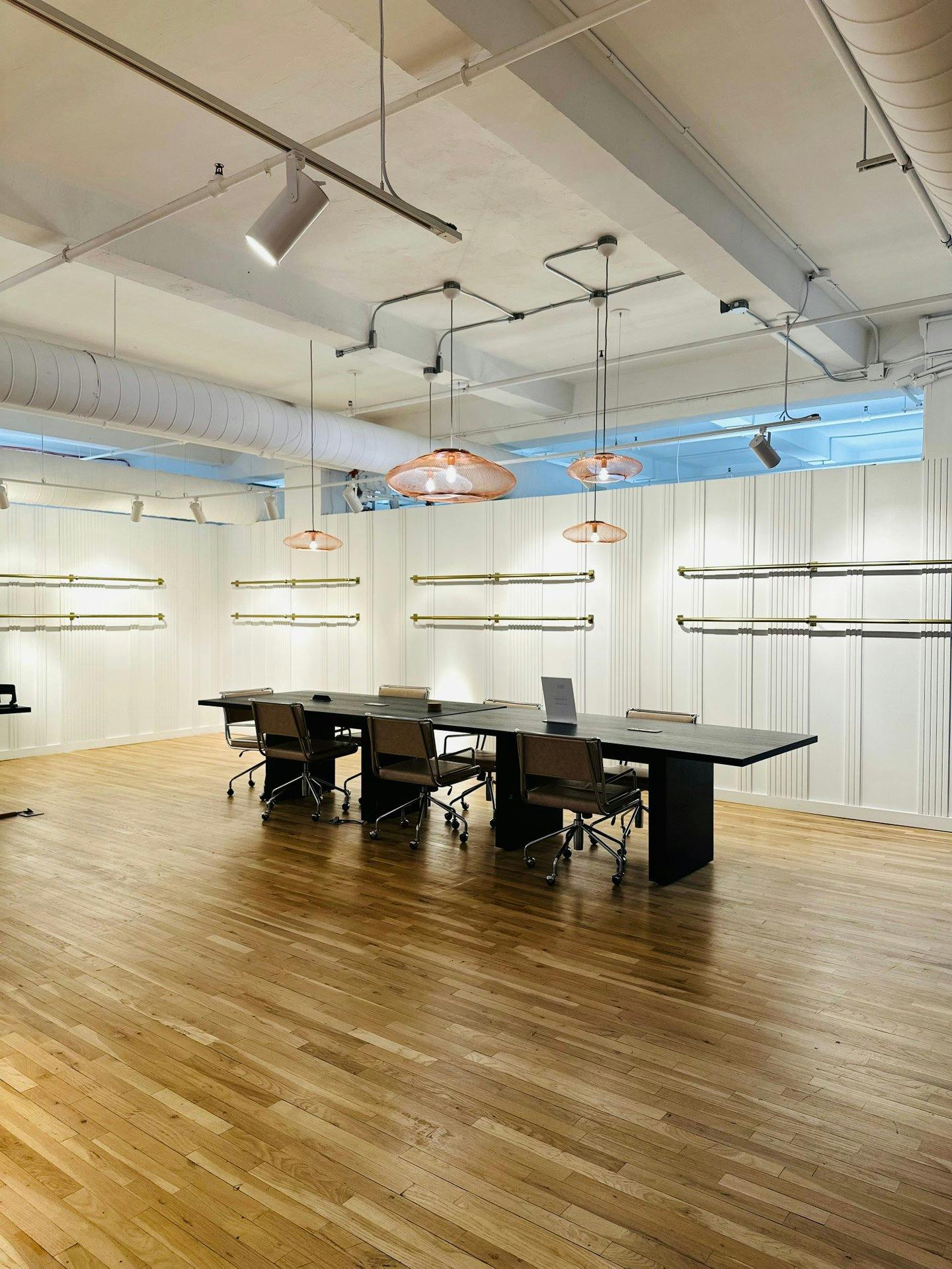 1,670 Square Foot Apparel Showroom in Midtown Manhattan
