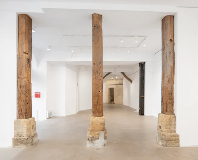 LARGE GALLERY IN ARTS & METIERS - Image 4