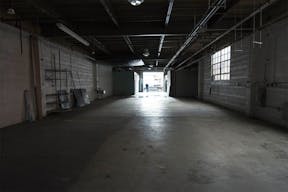 Huge Warehouse in Gowanus Brooklyn - Image 2