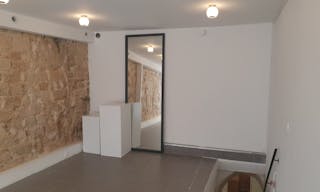 New Boutique near Temple and Arts et M�tier - Image 7