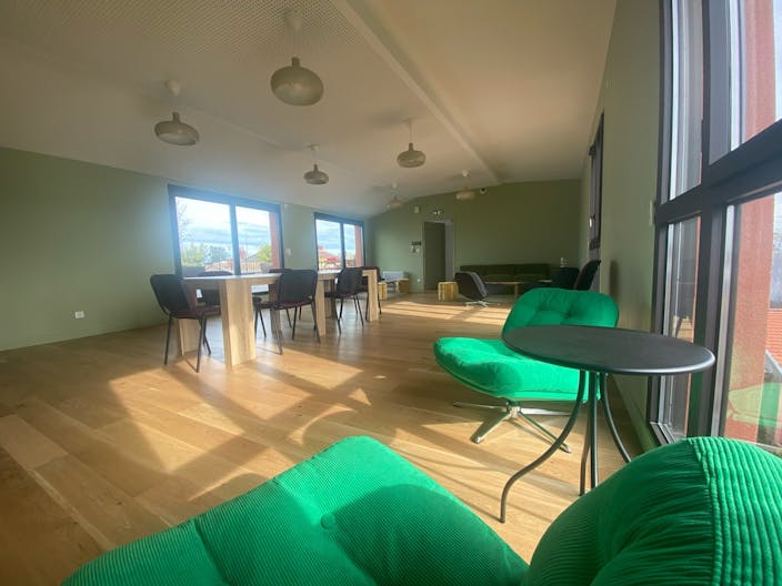 rooftop avec terrasse, vue imprenable, Bordeaux Chartrons dans immeuble d'architecte avec jardin - Image 1