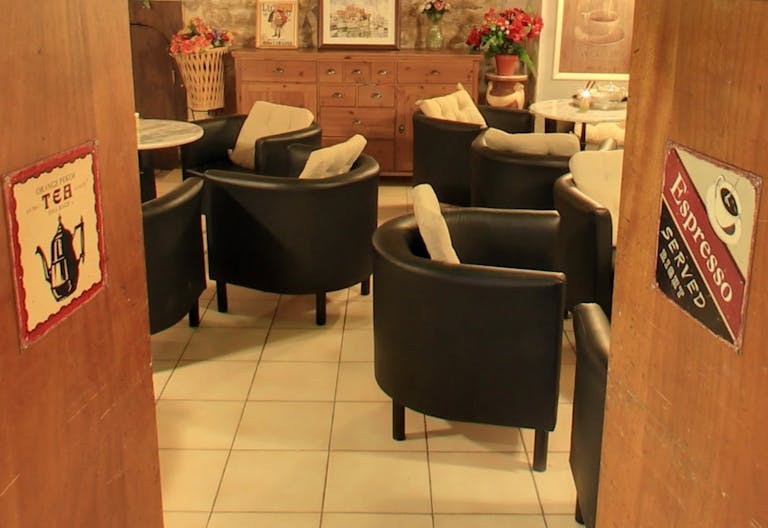 Charming Paris Meeting Space - Image 4